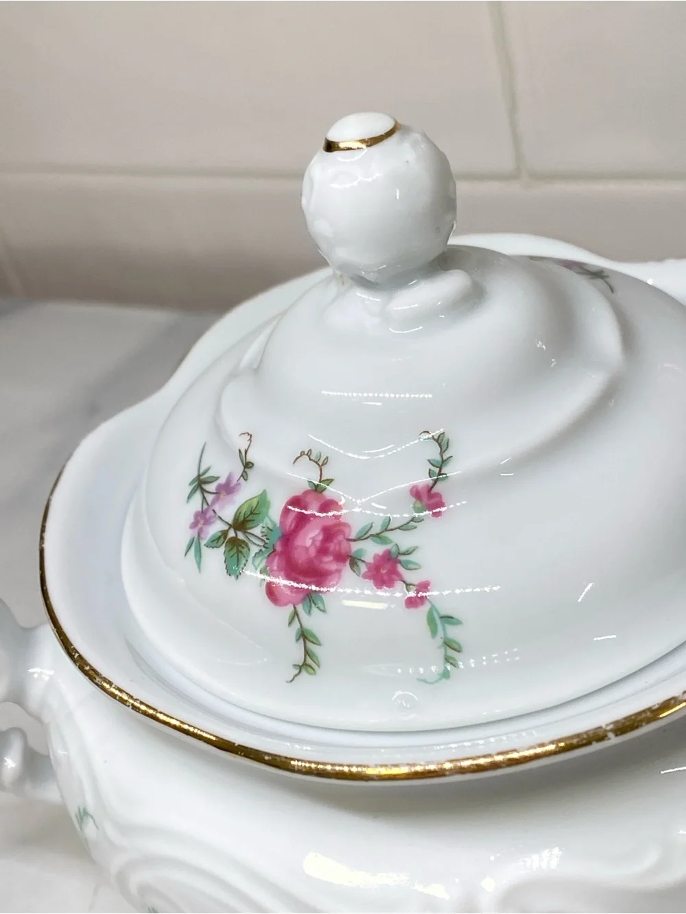Vintage 1900 Poland Kent Covered Sugar Bowl Tea Pot Pink Rose & Gold Trim Patter